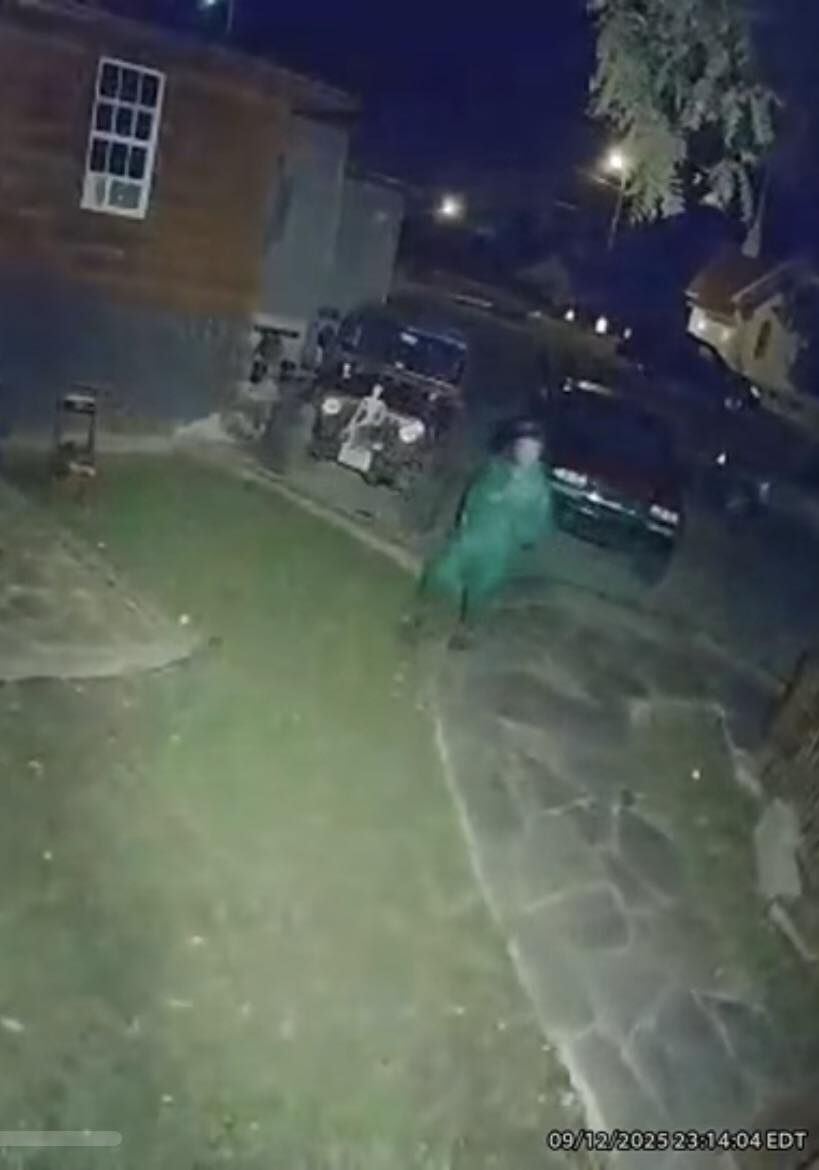 Security footage screenshot of Timothy Ramsey